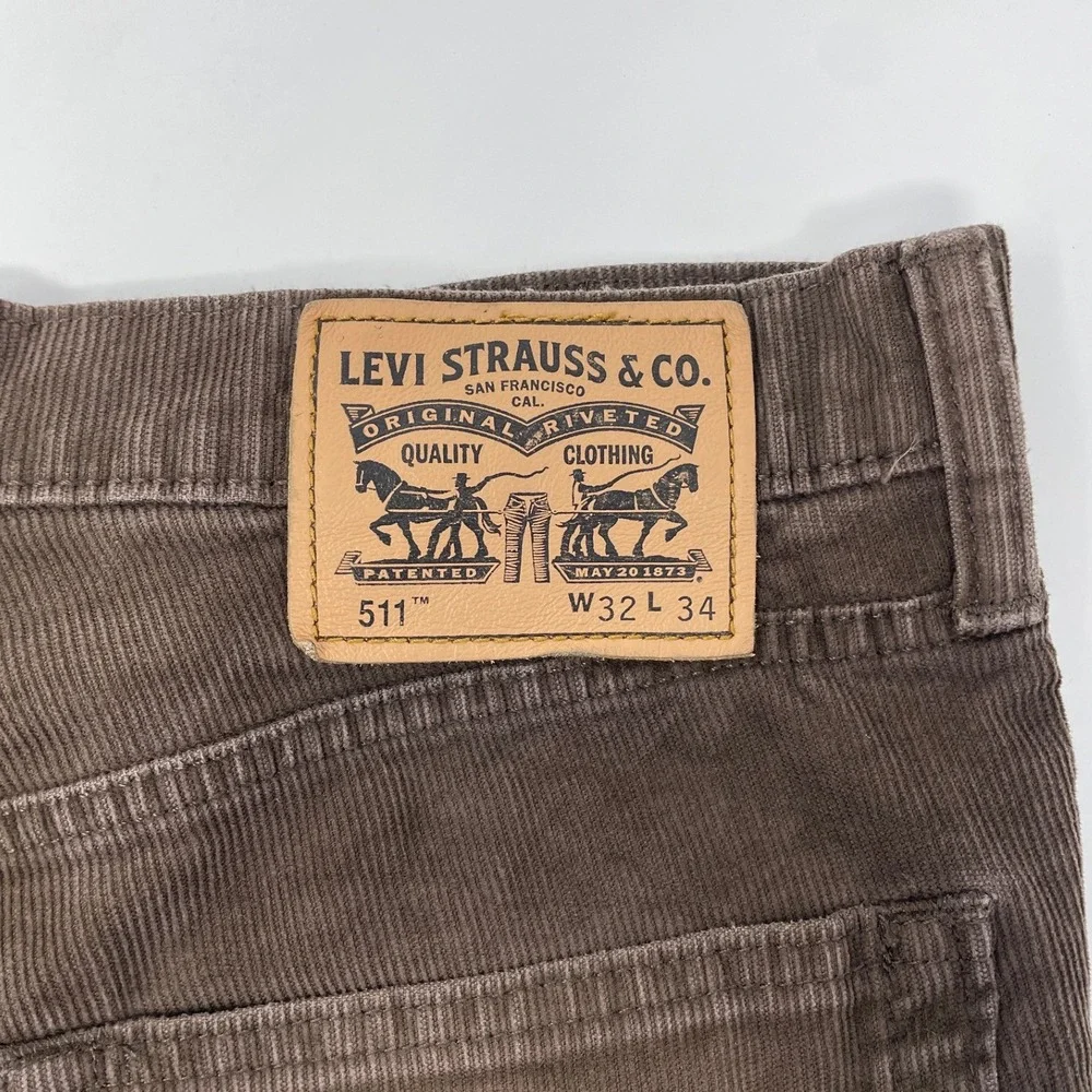 Levi's 511 Men's 32x34 Brown Corduroy Straight Leg Pants Classic Fit‎